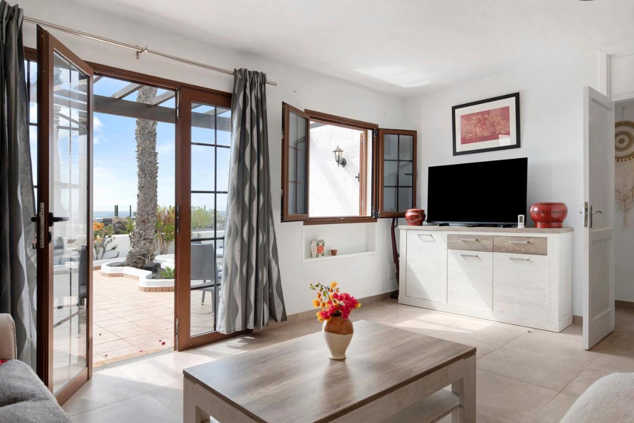 Puerto Chico M Apartment Playa Blanca  Ngoại thất bức ảnh